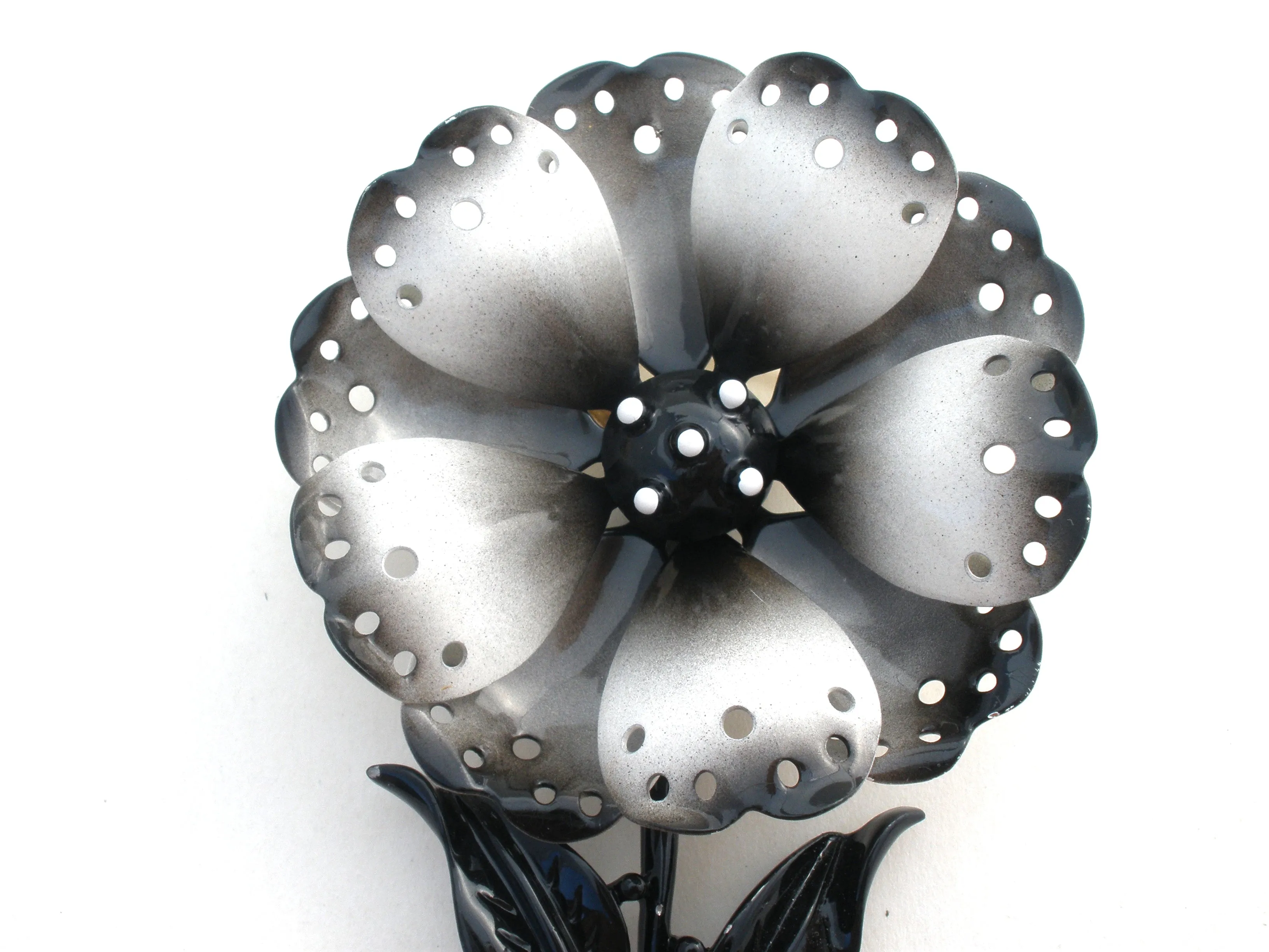 Black White Enamel Flower Brooch Pin Hedy