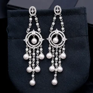 Pearl earrings long tassel heavy zircon earrings versatile for banquets.