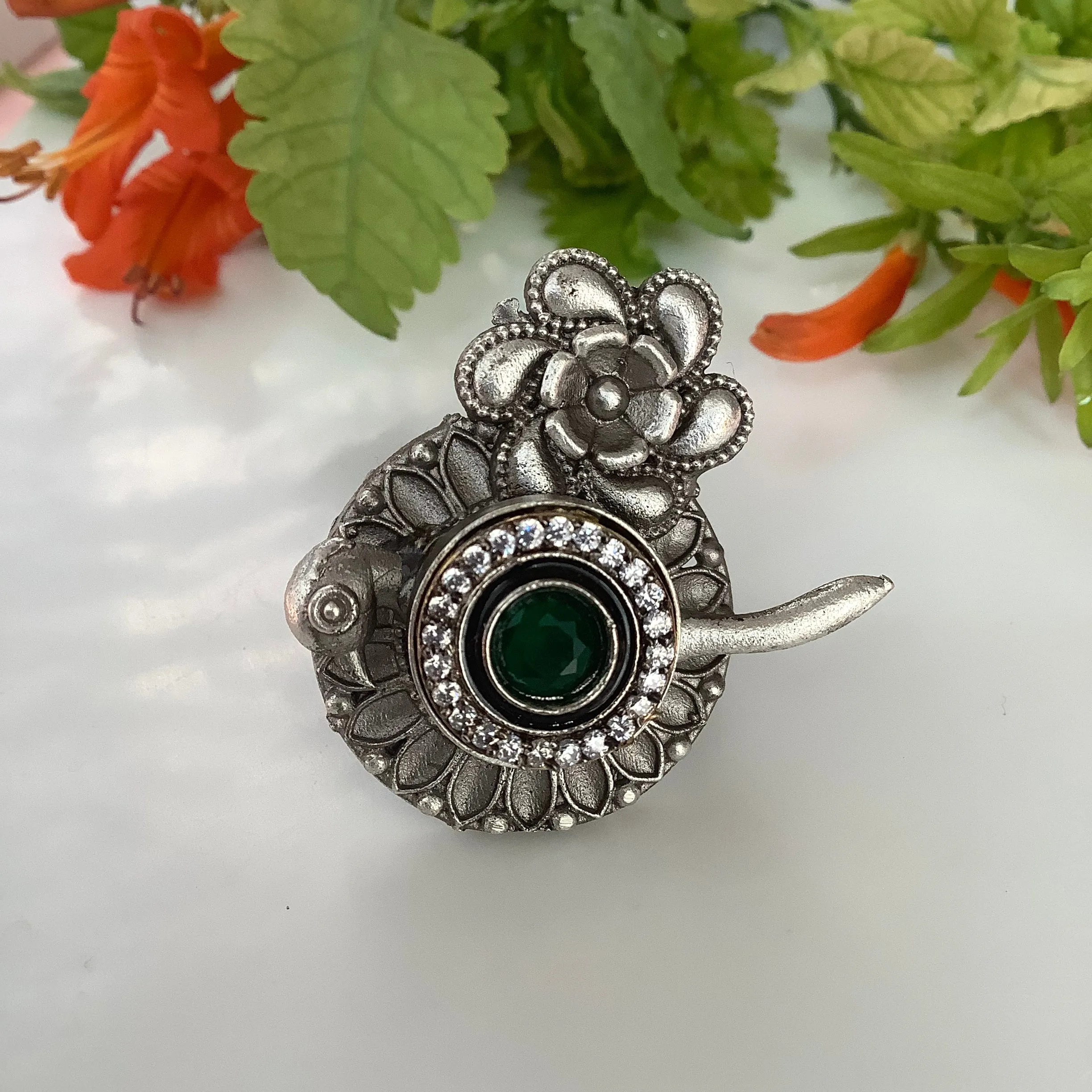 Salvanity German Silver Green Emerald Bird Finger Ring