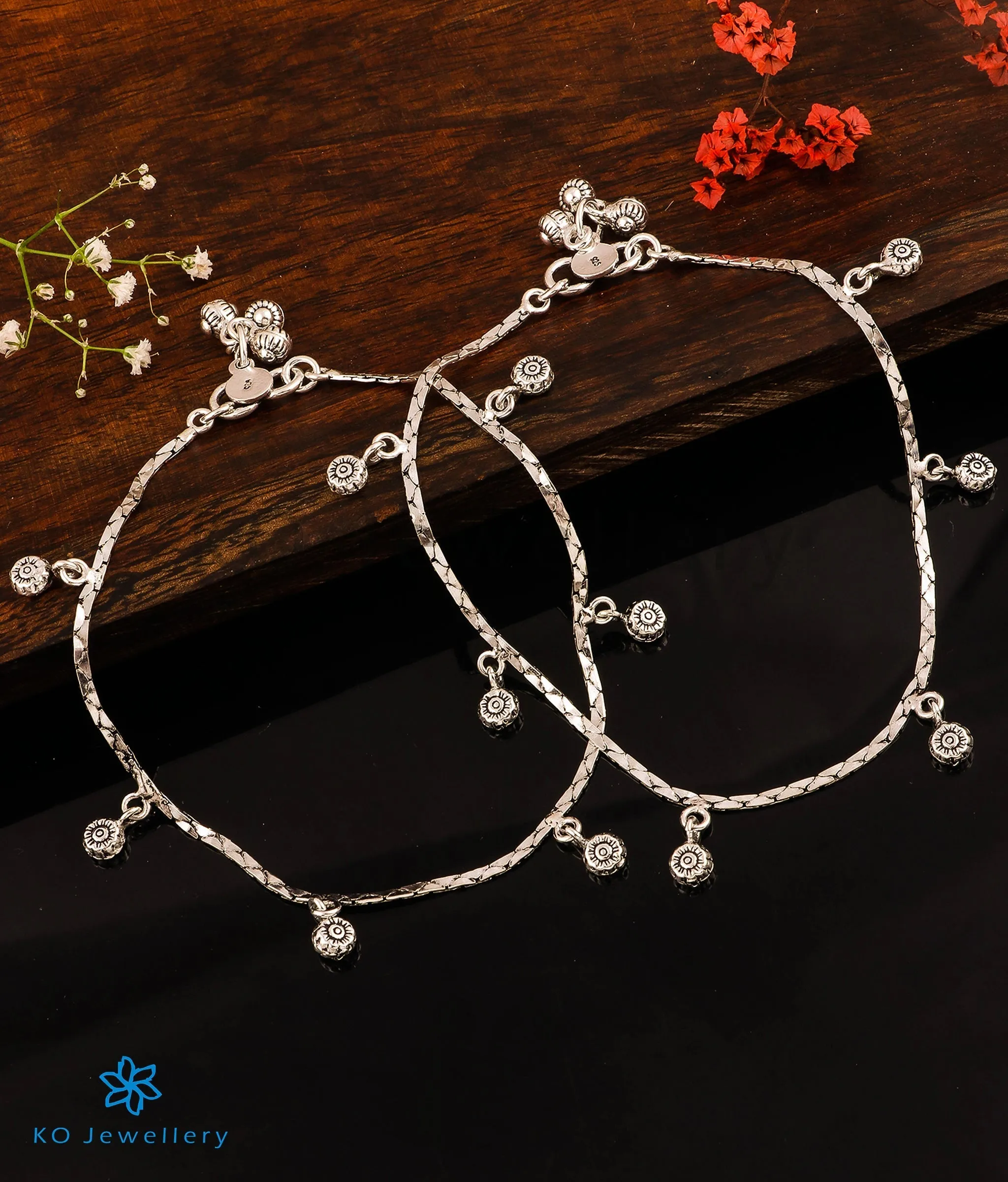 The Floral Charms Silver Chain Anklets