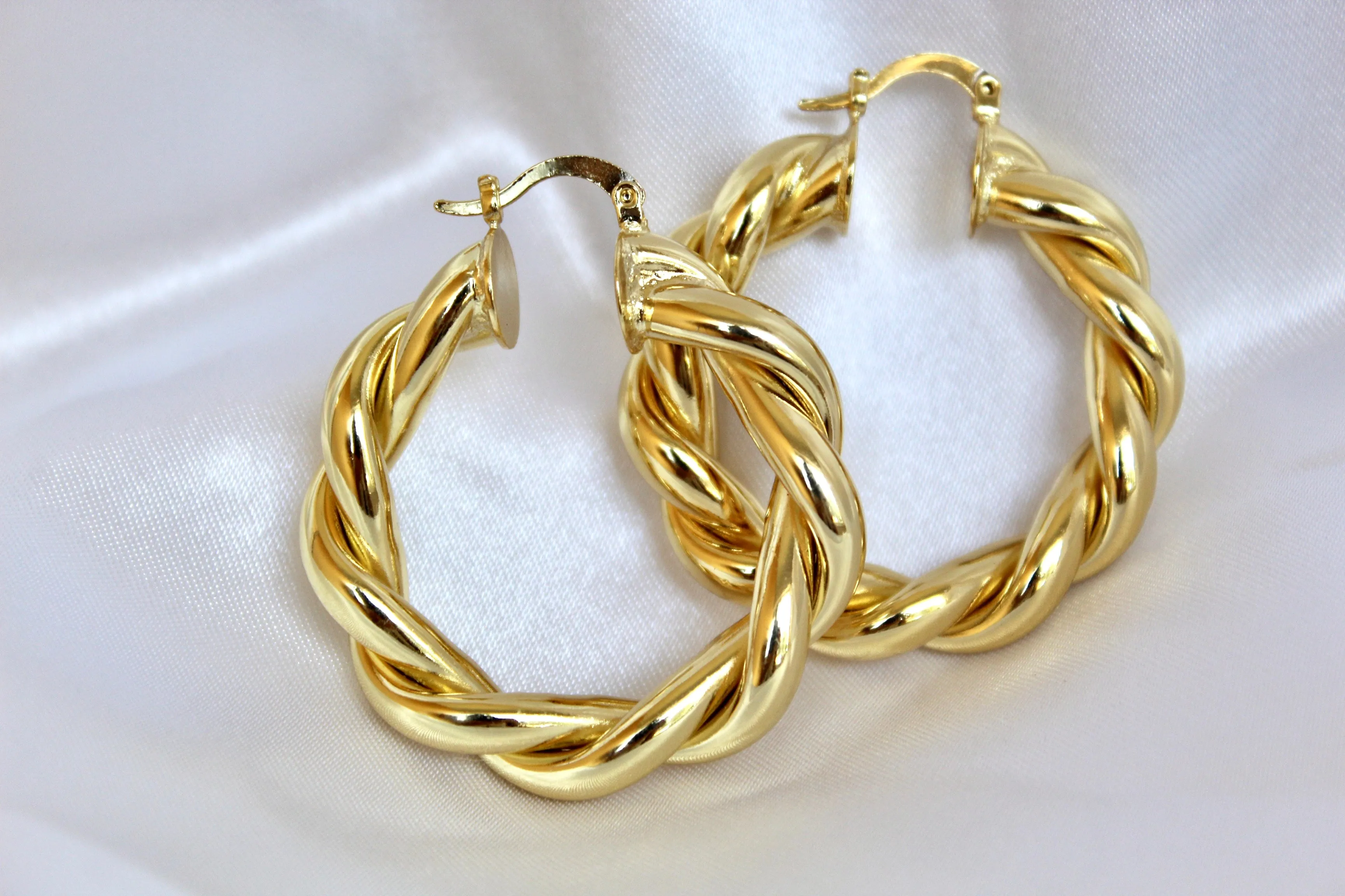 Twisted Hoops