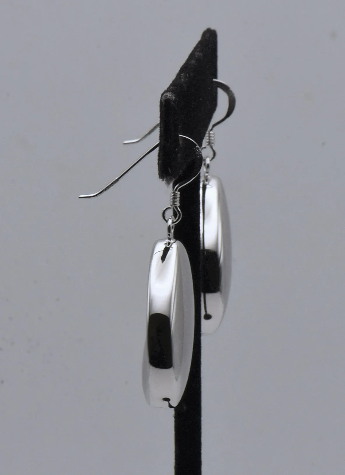 Vintage Sterling Silver Modern Design Teardrop Dangle Earrings